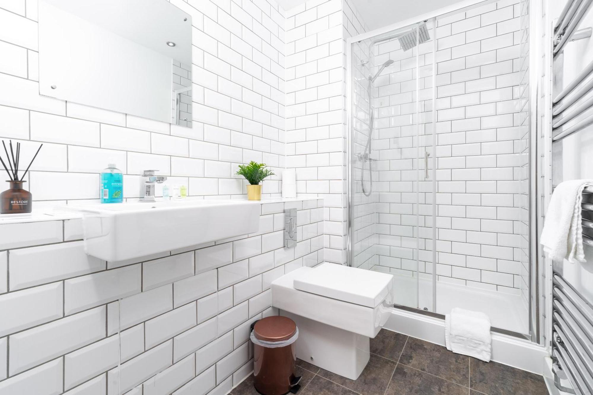 Apartamento Centre - 2 Bedroom - Secure Parking - Rated 302h *